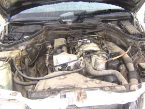 MERCEDES E200D-1994