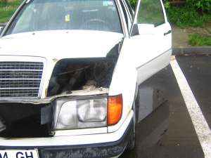 MERCEDES E200D-1994
