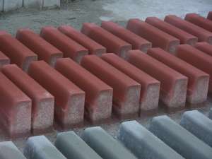BORDURI  BETON    NAD Cornetu