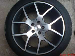 vand jante aluminiu MOMO italy noi pe 17  + anvelope michelin 225/45 r17 noi