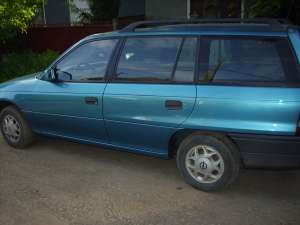 opel astra/la pret de criza