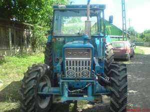 tractor FORD 4000