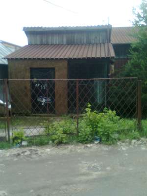 Vand constructie metalica cu pereti din lemn,  acop...
