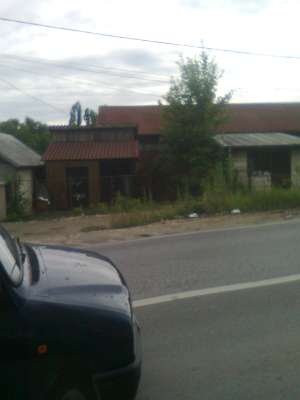 Vand constructie metalica cu pereti din lemn,  acop...
