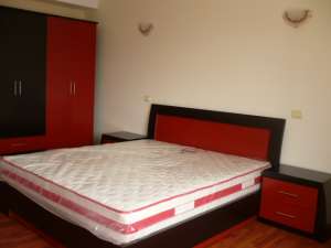 Unirii,  intersectia cu Zepter ,  bloc nou,  const...