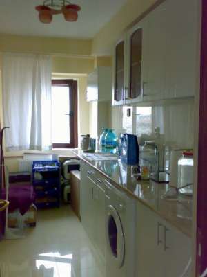 Vand garsoniera zona Mall Vitan,  str Foisorului, ...