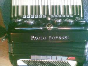 vand sau schimb acordeon Paolo Soprani cu yamaha t...