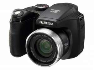 sunt 2 modele una e sony model DSC-T10 care o dau ...