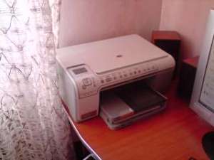 AMD SEMPRON,  PROCESSOR 2600+,  1,  60GH,  768MB O...