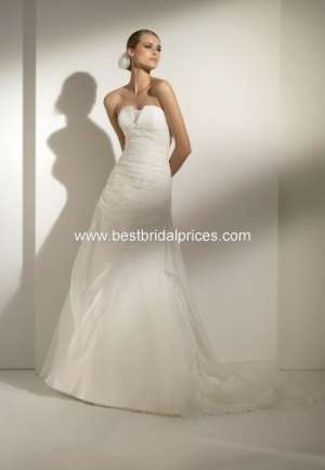 Vand rochie mireasa,  Pronovias,  model Manila 201...