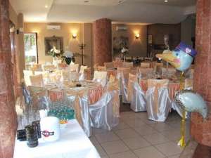 Baloane Botez,   Decoratiuni cu Baloane Botez,   Baloane Folie Botez cu Heliu,   Barza Botez