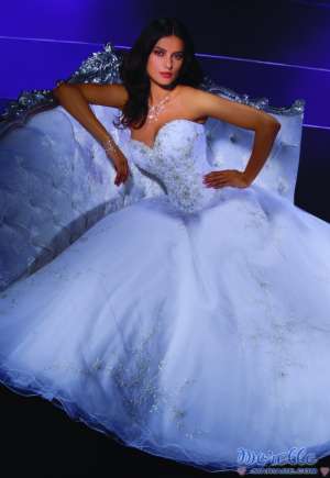 ROCHIE DEMETRIOS MODEL 938...