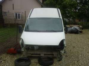 DEZMEMBREZ IVECO DAILY AN 2000-----2010 RECENT ADU...