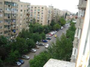 13 Septembrie- Sebastian parc,  pe Str Novaci,  Nr...