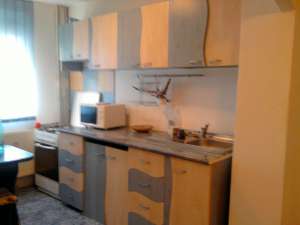 3 CAMERE 1 DECEMBRIE