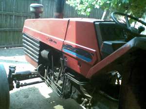 vand tractor U533 an 1995 un sigur propietar cu plug 2 brazde,  disc,  si remorca 3, 5 tone cu un si