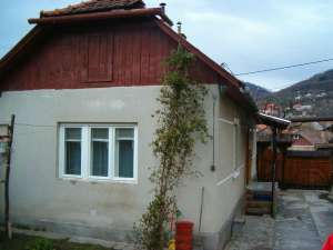 BAIA SPRIE VAND CASA ZONA BUNA