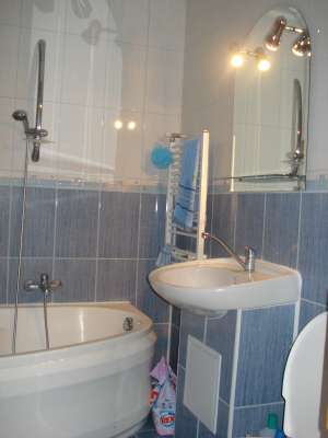 Vand apartament Comanesti