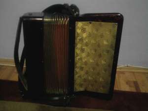 Acordeon Hohner Verdi II