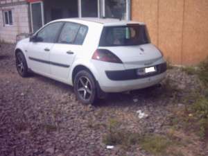 Megane 2 usor avariat