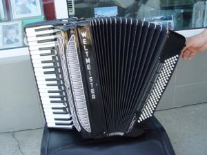 vind acordeon weltmeister supita 1750euro