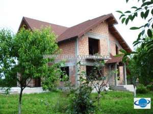GLX500634 Vanzare casa 8 camere,   Barcanesti