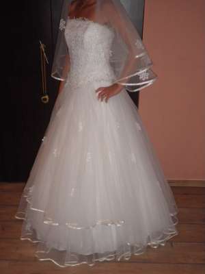 vand rochie de mireasa