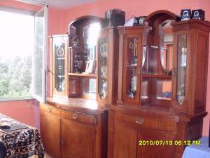 Vand mobila antica