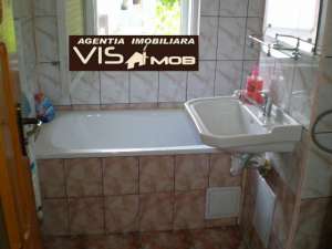 Apartament cu 2 camere de inchiriat in Onesti