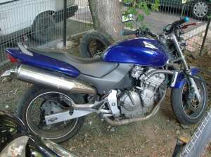 VAND HONDA HORNET 600 BUCURESTI