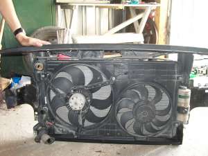 Trager radiator apa radiator clima aripa stanga dreapta seat leon