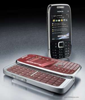 vand nokia e71alb si e75red finlanda www.vantigsm ro
