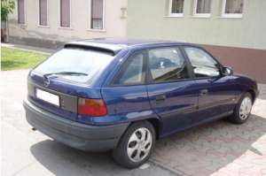 V�nd Opel Astra 1.6i,  1995. Pret 1500 Euro Negociabil