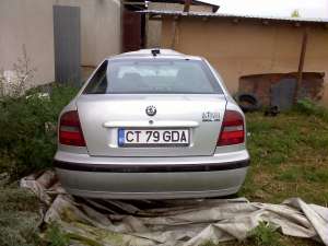 Vand  SKoda Octavia 1.9 TDI 110 CP Avariata