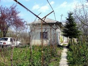 Vand casa la 20 km de Gara de Nord Bucuresti