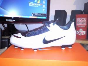 ghete de fotbal originale