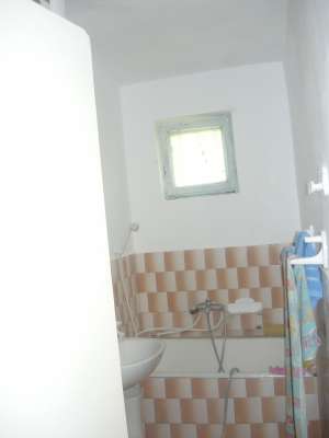 Vand apartament 2 camere