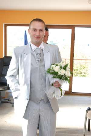 Vand costum de mire