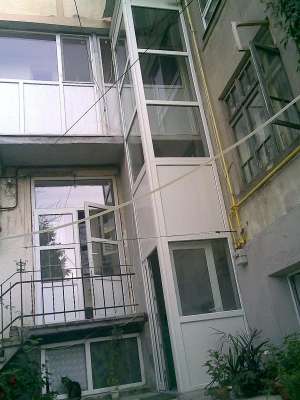 URGENT VAND 3 CAMERE ZONA ALEXANDRU IOAN CUZA