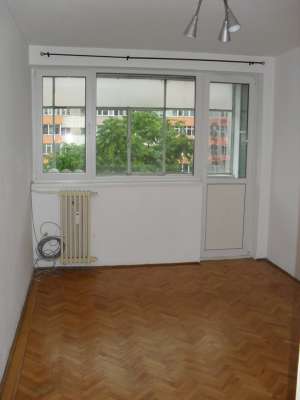 Vanzare apartament 3 camere Stefan cel Mare