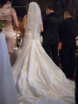 Vand rochie de mireasa Benjamin Roberts