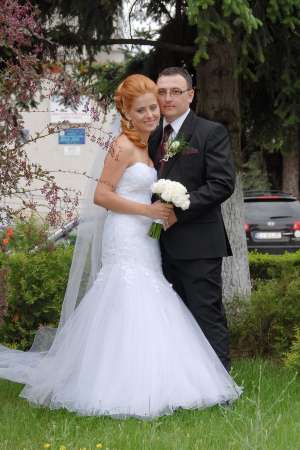 Vand rochie de mireasa