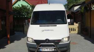 EFECTUEZ TRANSPORT PERSOANE