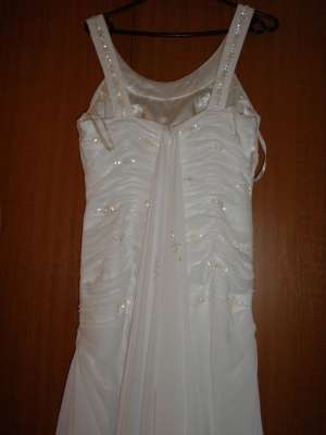 Vand rochie de mireasa noua pret f bun