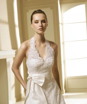 Vand rochie de mireasa