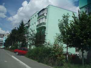 schimb ap. 2 cam cu casa modesta in codlea