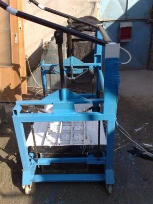 vand vibropresa de boltari