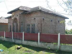 INCHIRIEZ   DEPOZIT  DE LEMNE SI CARBUNE  1000 m2  cu Casa de 83 /m2