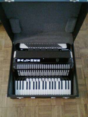Acordeon WALTHER Commodore