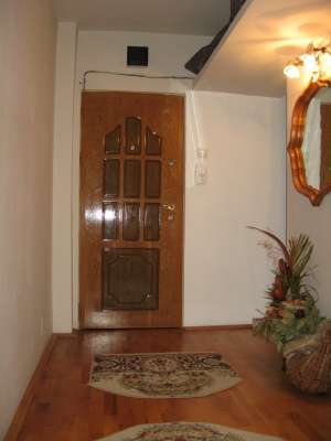 Vanda apartament 2 camere cuza voda Urgent !!